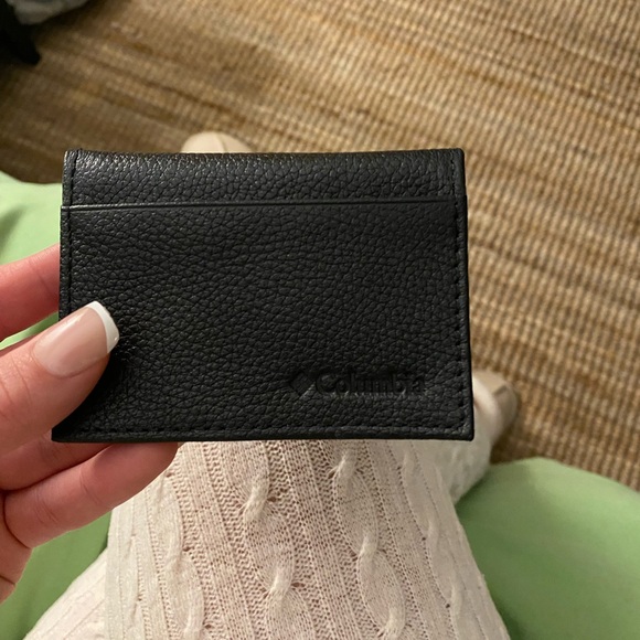 Brand new men’s Columbia wallet & ID pouch - Picture 5 of 6